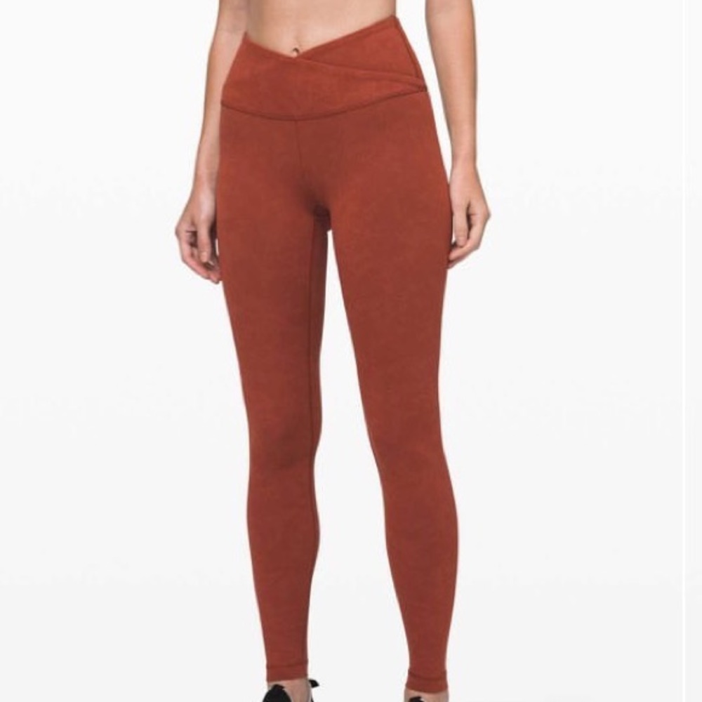 Lululemon always on High-Rise tight 28